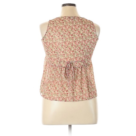 😍 EUC Forever 21 Floral, Tie Back Sleeveless Top - Picture 2 of 8